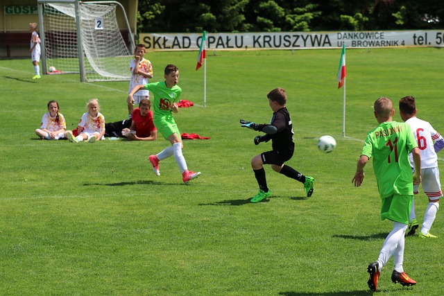 持球时的瞬 持球时的瞬